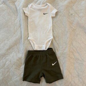 BRAND NEW Nike Baby Outfit – White Onesie & Green Shorts, Size 9M